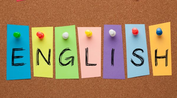 Campamentos en valencia en inglés