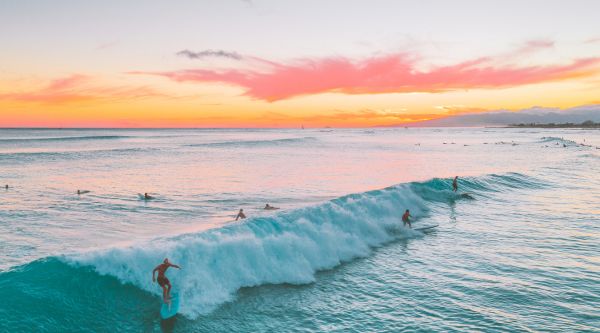Mejores Campamentos de Surf en España