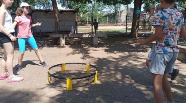 Campamento de mañana con granjaescuela en Madrid