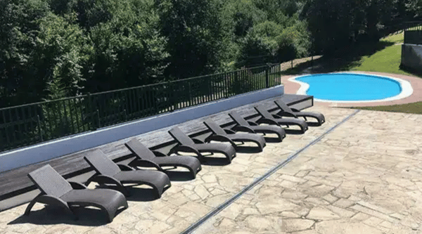 Campamento arqueológico en Orense