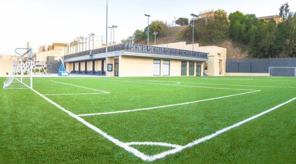 Campamento en inglés en Marbella centro con pernocta