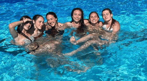 Campamento multiaventura en Alcalá de Henares con piscina