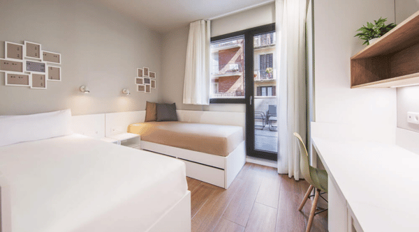 Summer camp en la ciudad de Barcelona