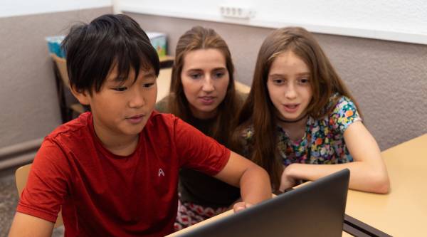 Campamento tecnológico en Madrid con pernocta