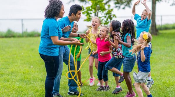 Campamentos urbanos con multiaventura en Segovia