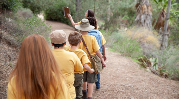 Campamentos urbanos con multiaventura en Sevilla